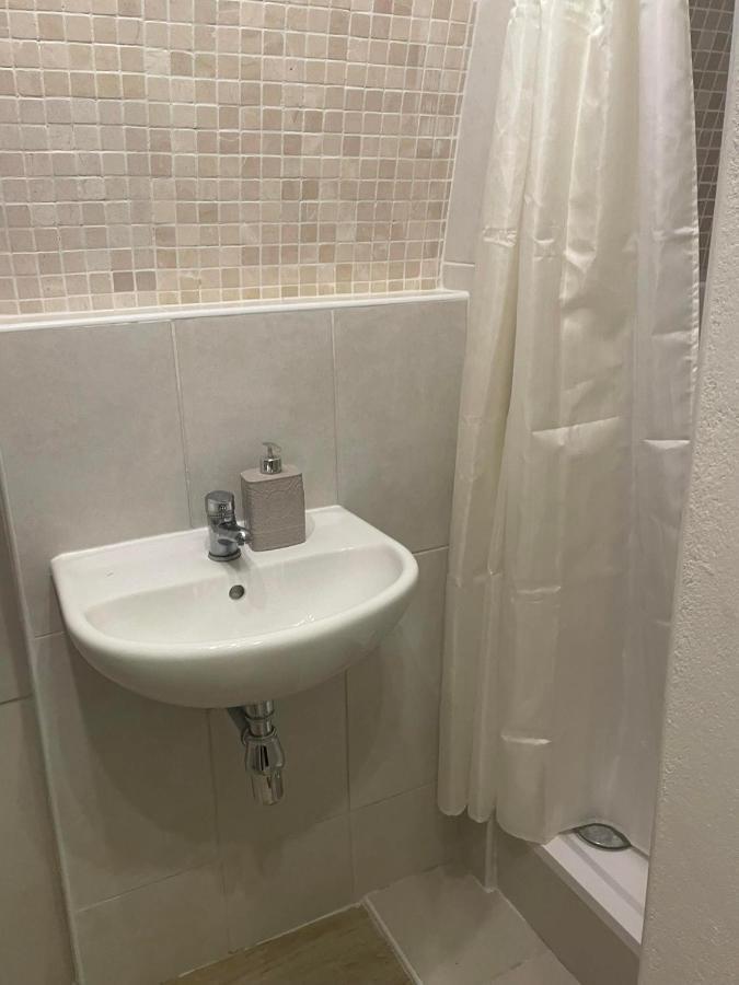 Apartment Bessi ออลอโมตซ์ ภายนอก รูปภาพ