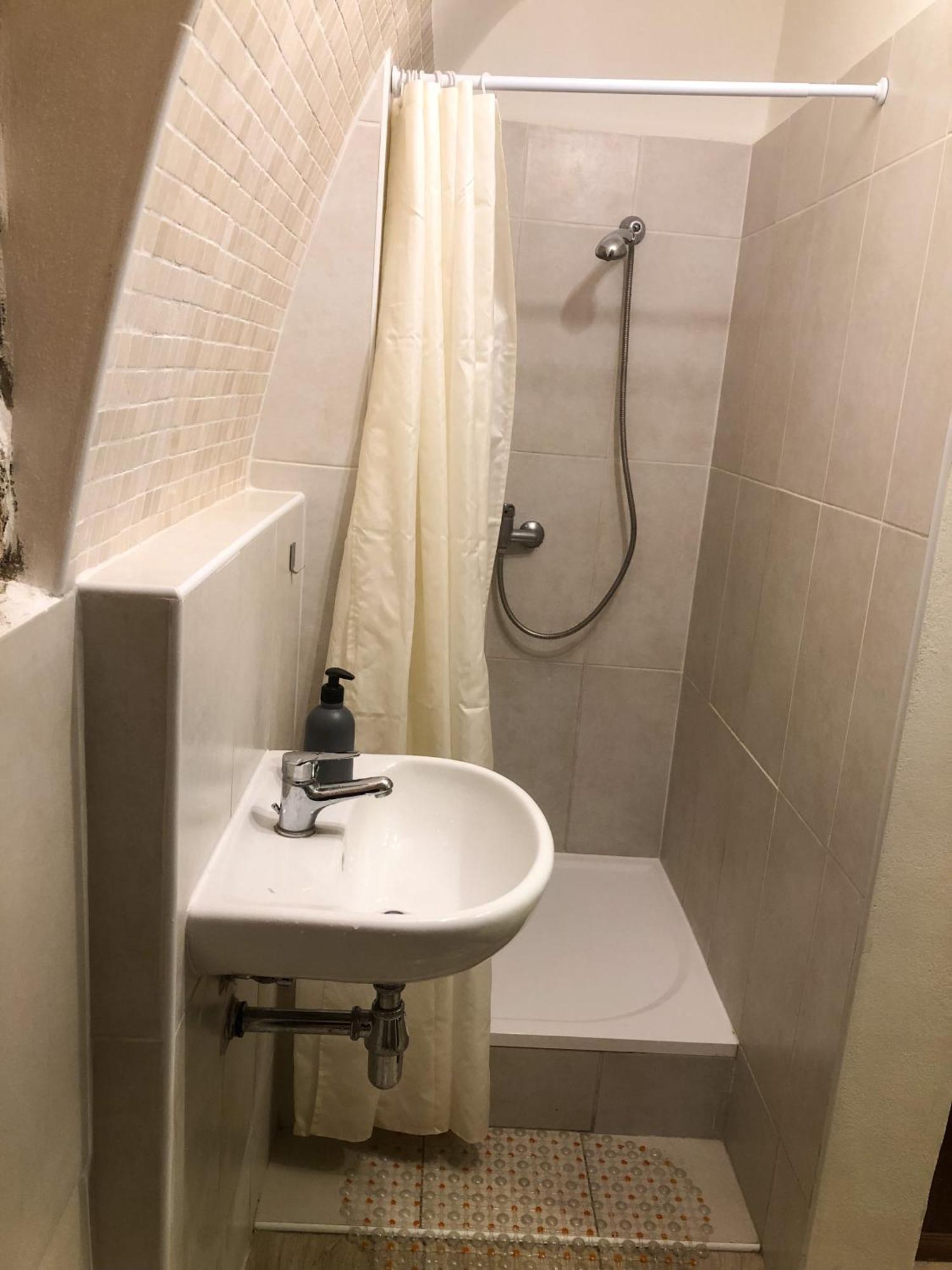 Apartment Bessi ออลอโมตซ์ ภายนอก รูปภาพ